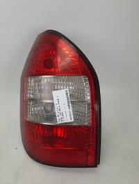 Fanale posteriore principale sinistro (luci)
