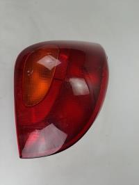 Fanale posteriore principale sinistro (luci)