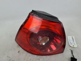Fanale posteriore principale sinistro (luci)