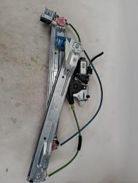 Leve vitre electrique avant droit