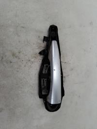 Poignee porte avant gauche