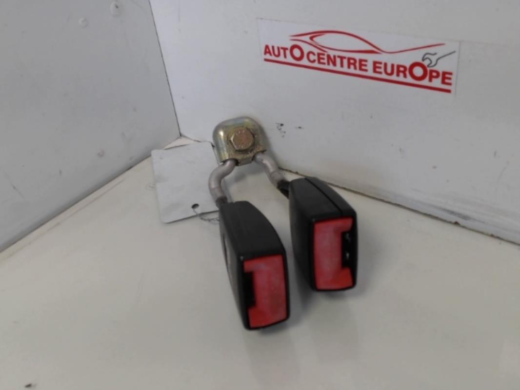 Aggancio cintura sicurezza posteriore centrale