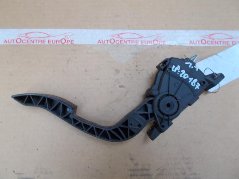 Pedale d'accelerateur