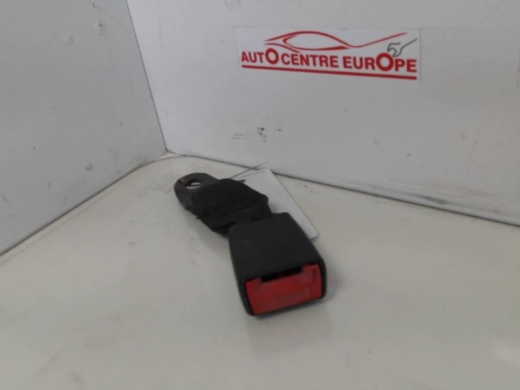 Aggancio cintura sicurezza posteriore sinistro