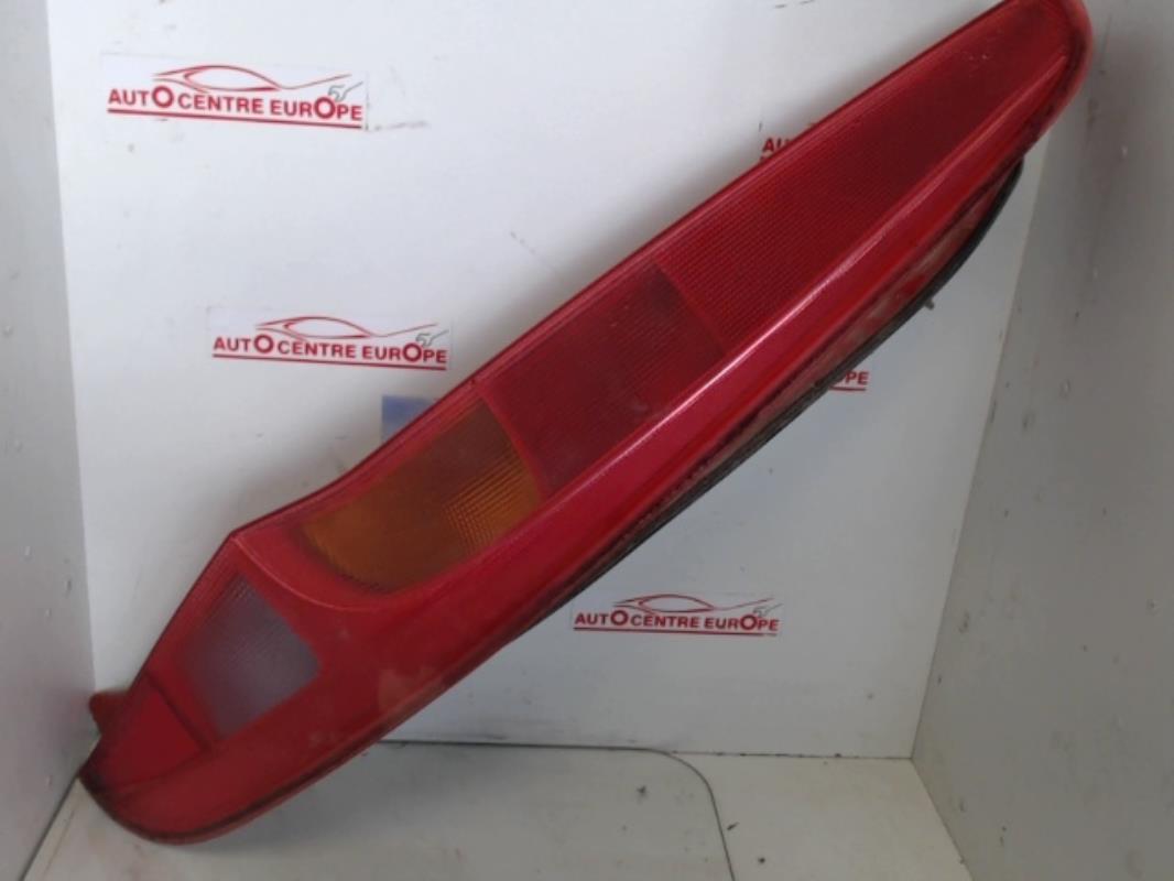 Fanale posteriore principale destro (luci)