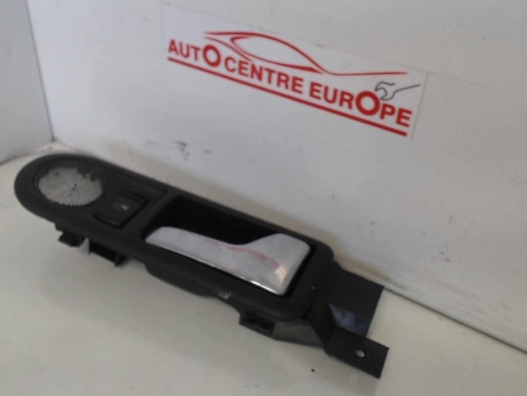 Poignee interieur arriere droit