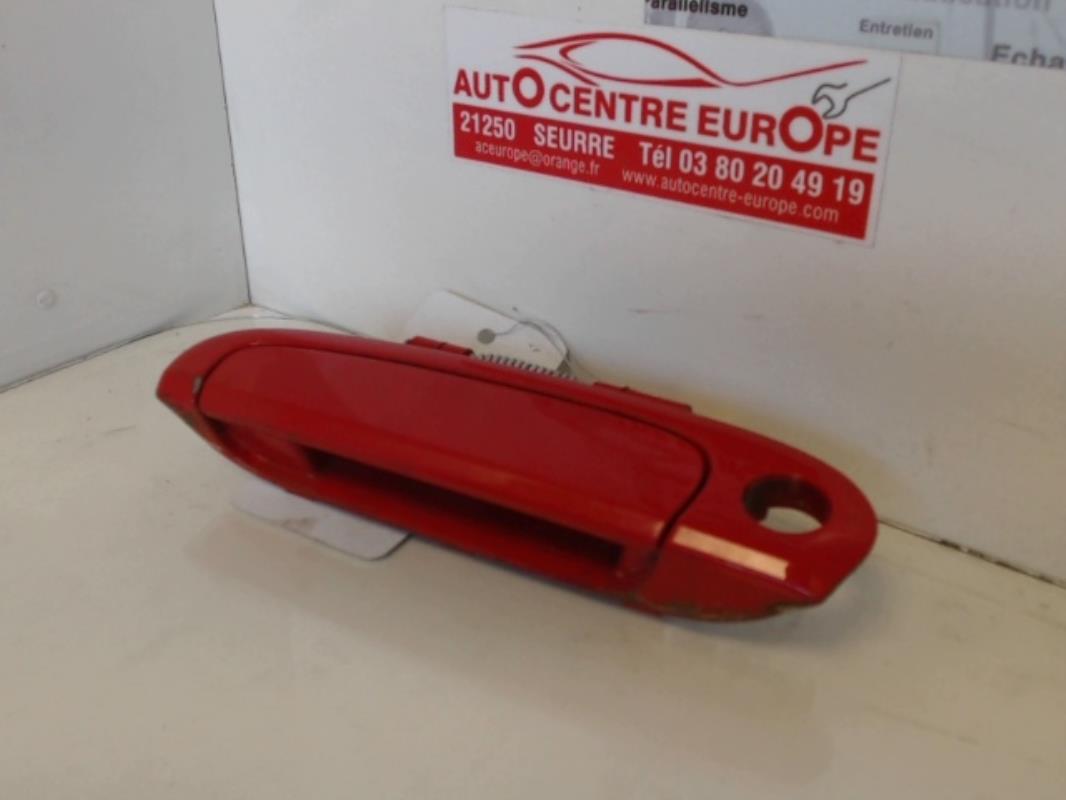 Poignee porte avant gauche