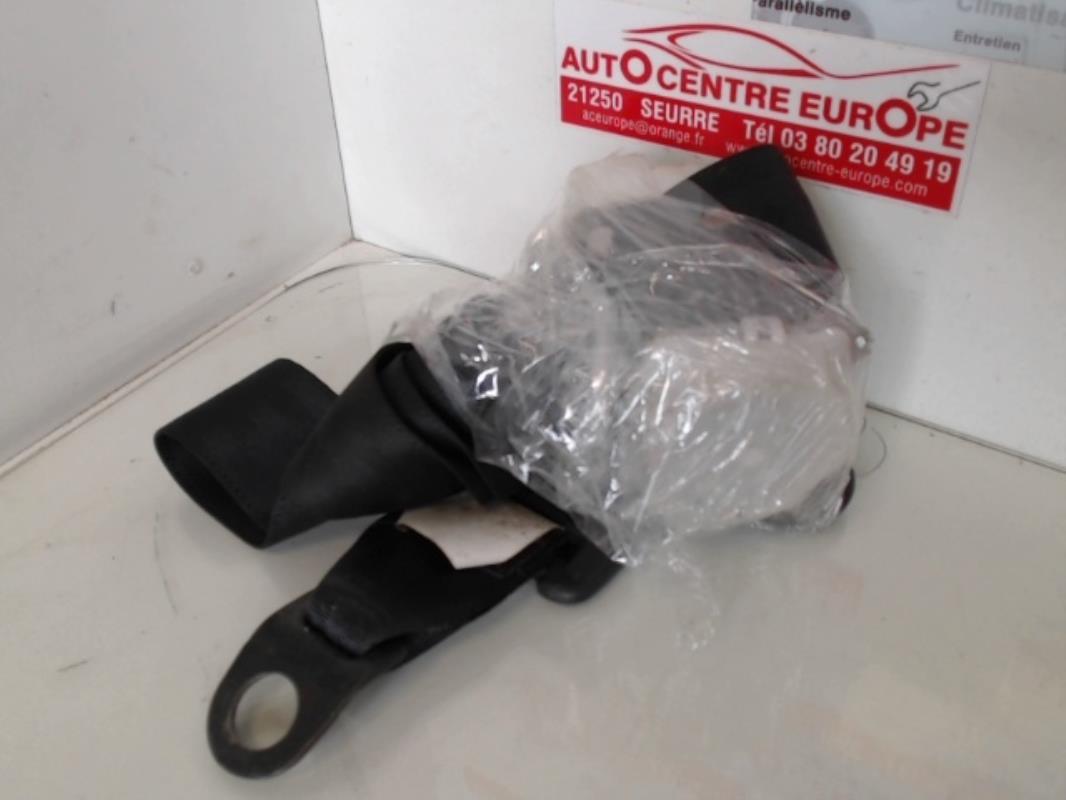 Ceinture arriere droit