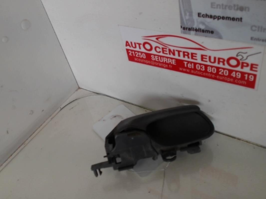 Poignee interieur arriere droit