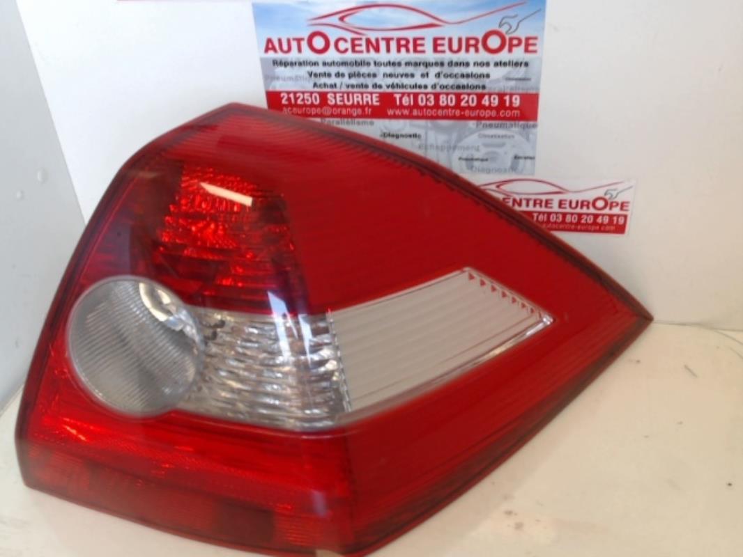 Fanale posteriore principale destro (luci)