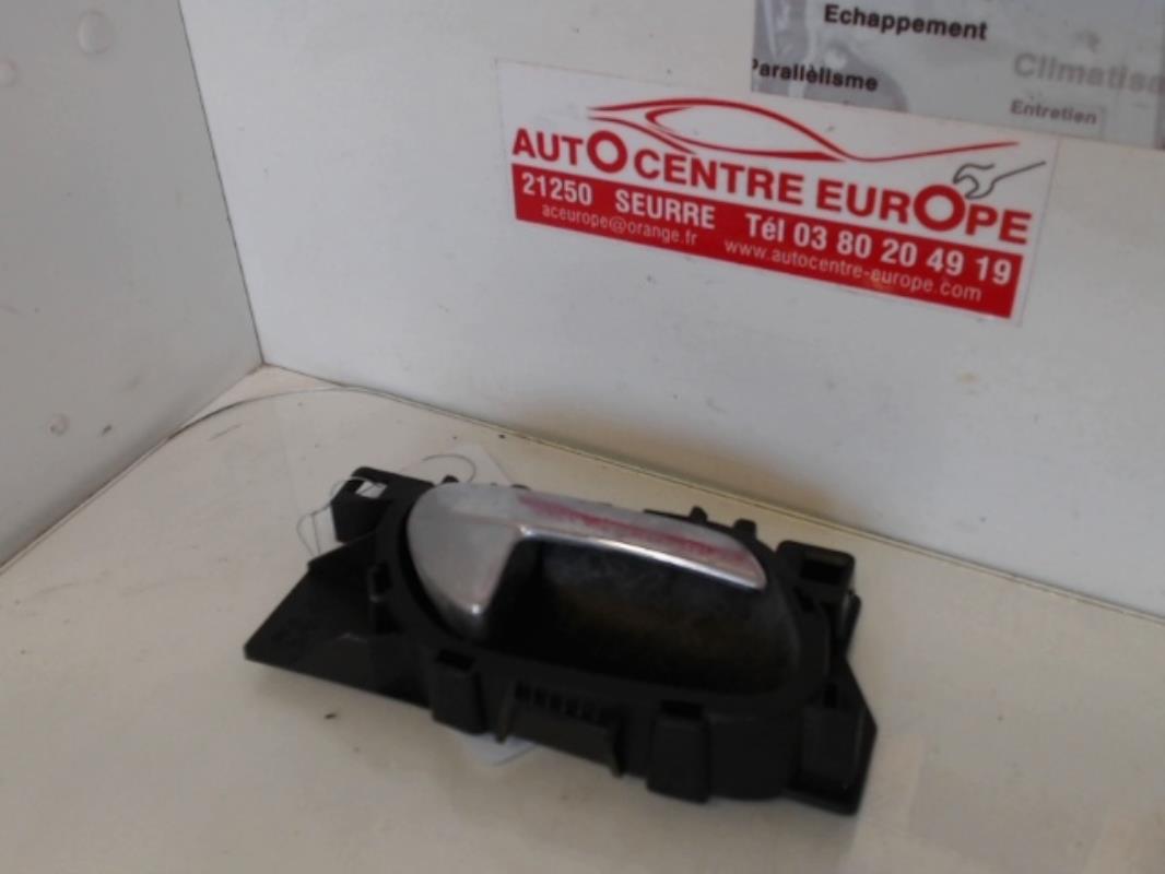 Poignee interieur arriere droit