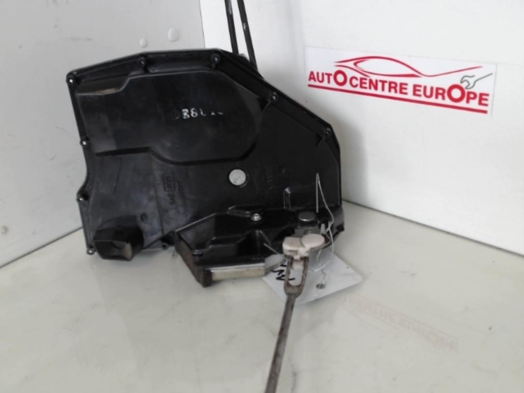 Fermeture centralisee avant droit