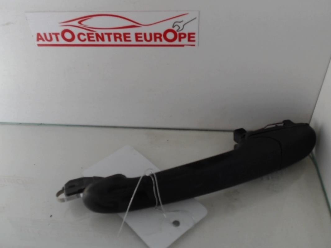 Poignee porte arriere droit