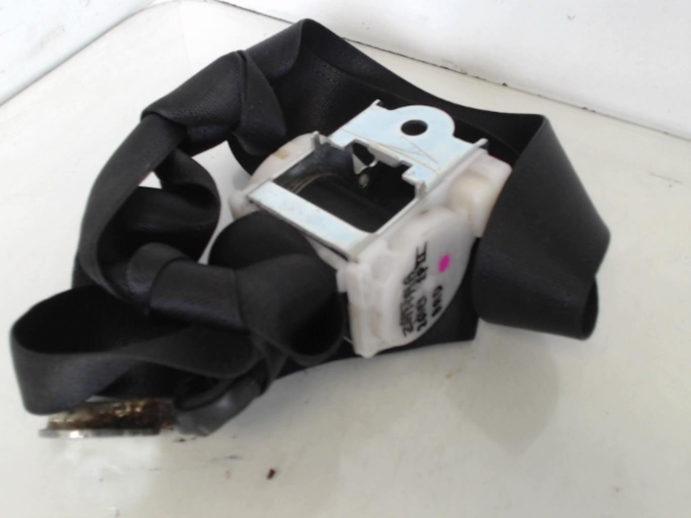 Ceinture arriere droit
