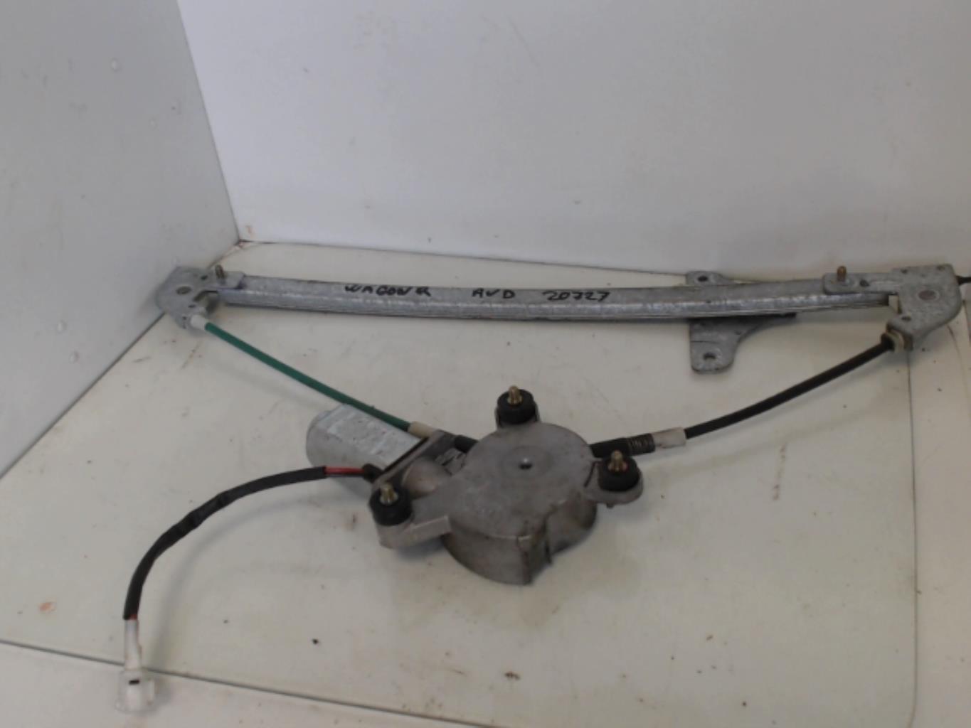 Leve vitre electrique avant droit