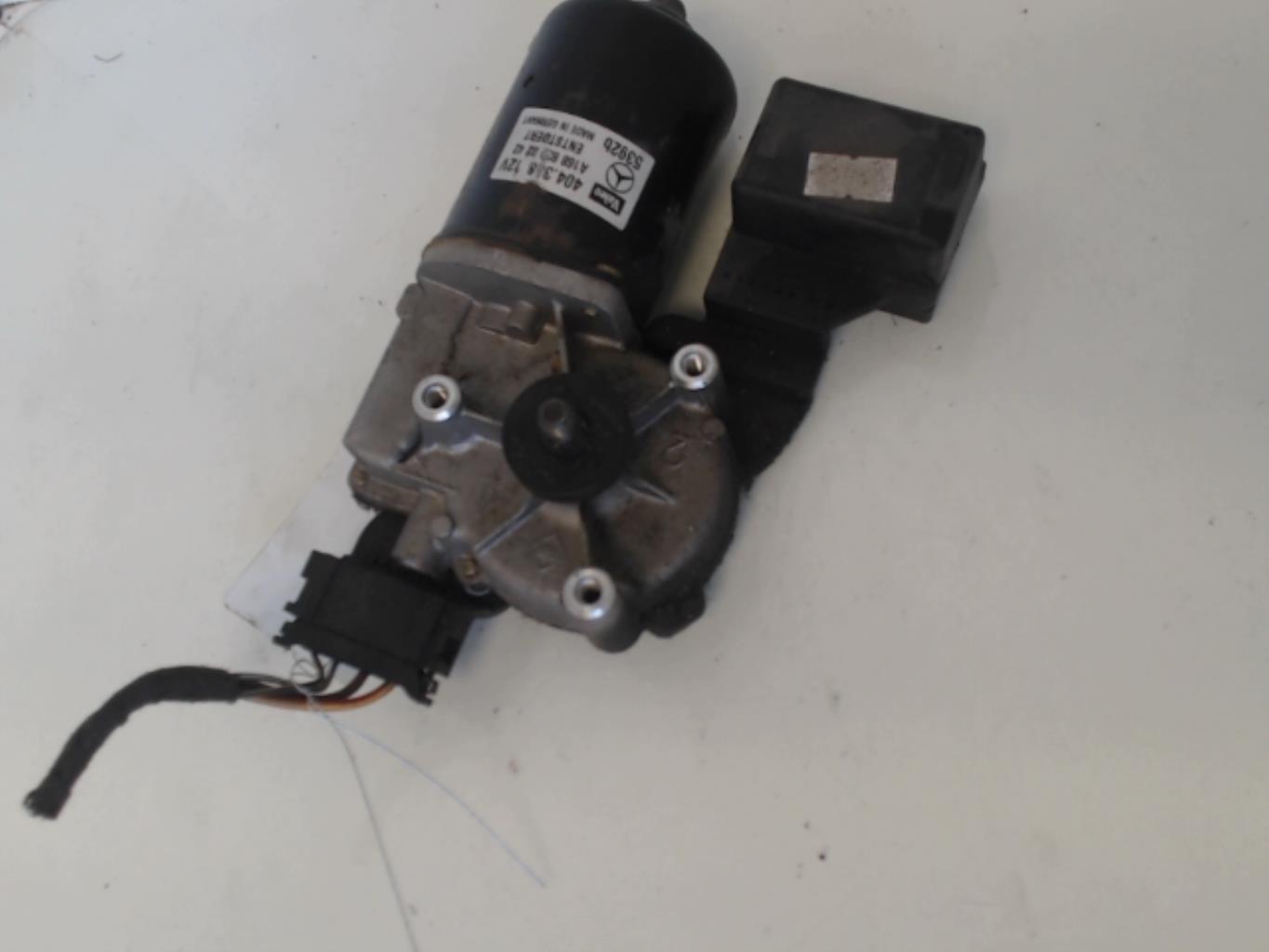 Moteur essuie glace avant