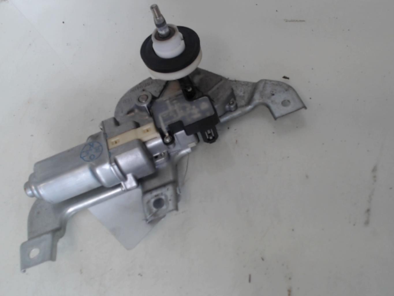 Moteur essuie glace arriere
