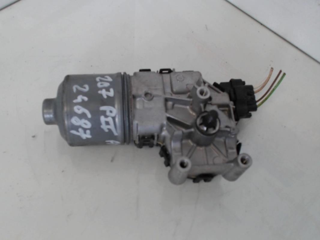 Moteur essuie glace avant