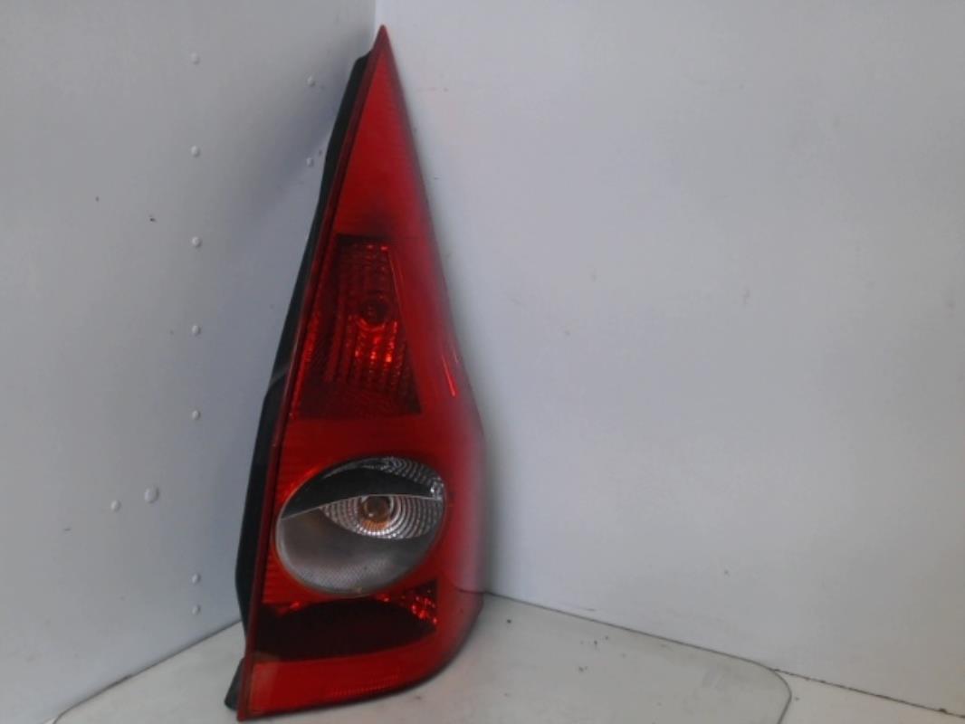 Fanale posteriore principale destro (luci)