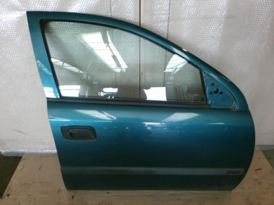 Porte avant droit