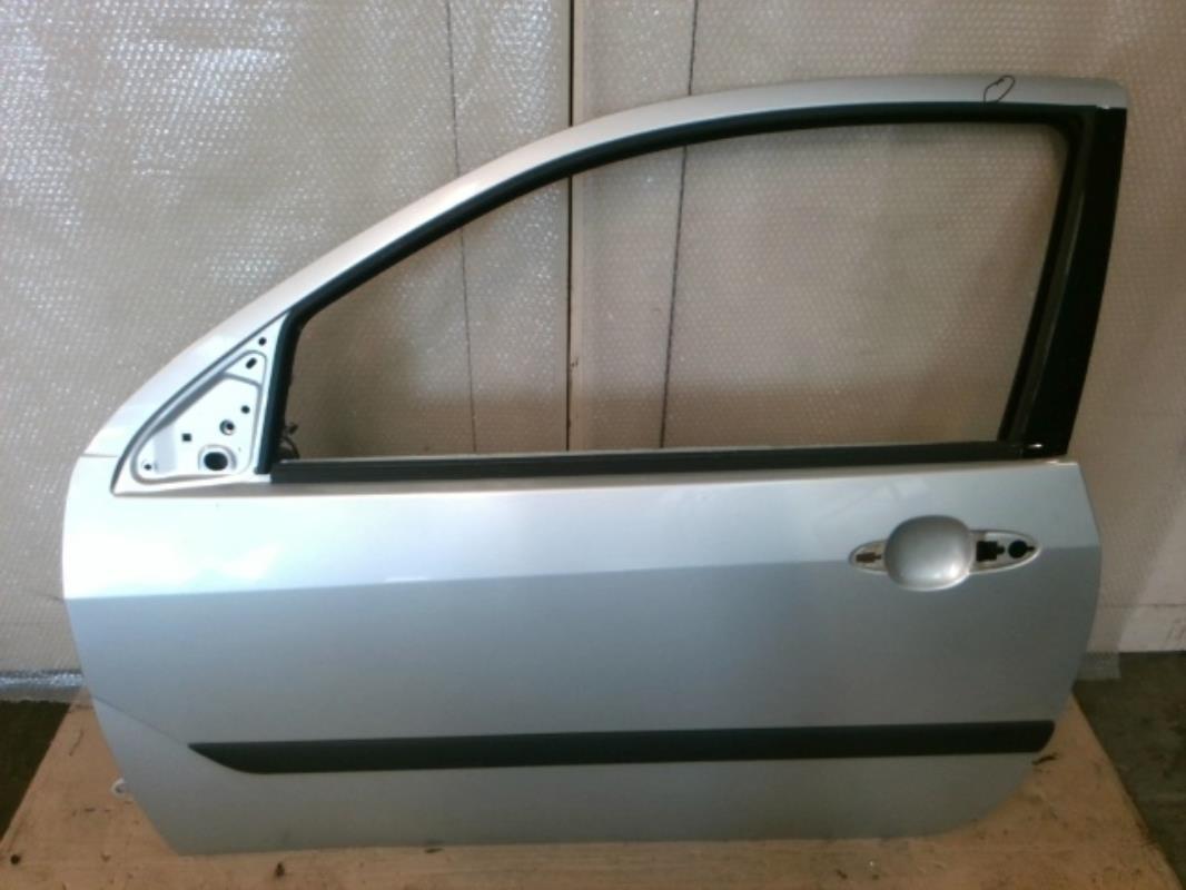 Porte avant gauche