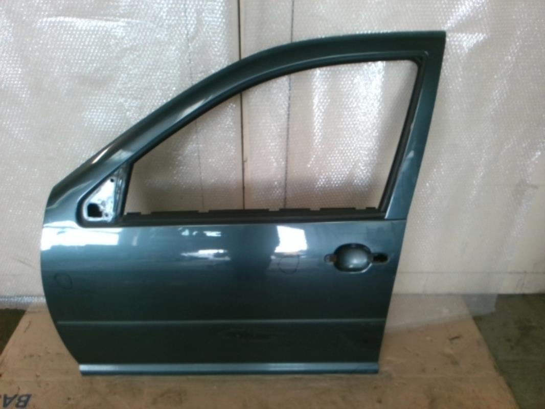 Porte avant gauche