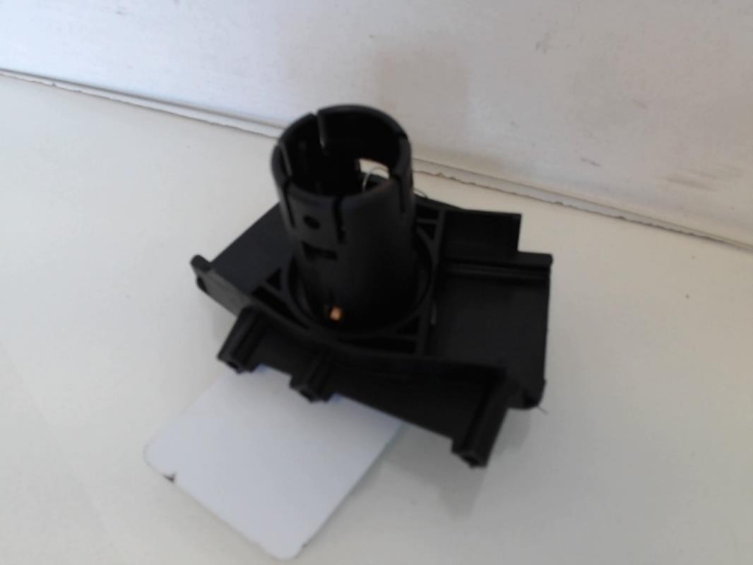 Contactor giratorio