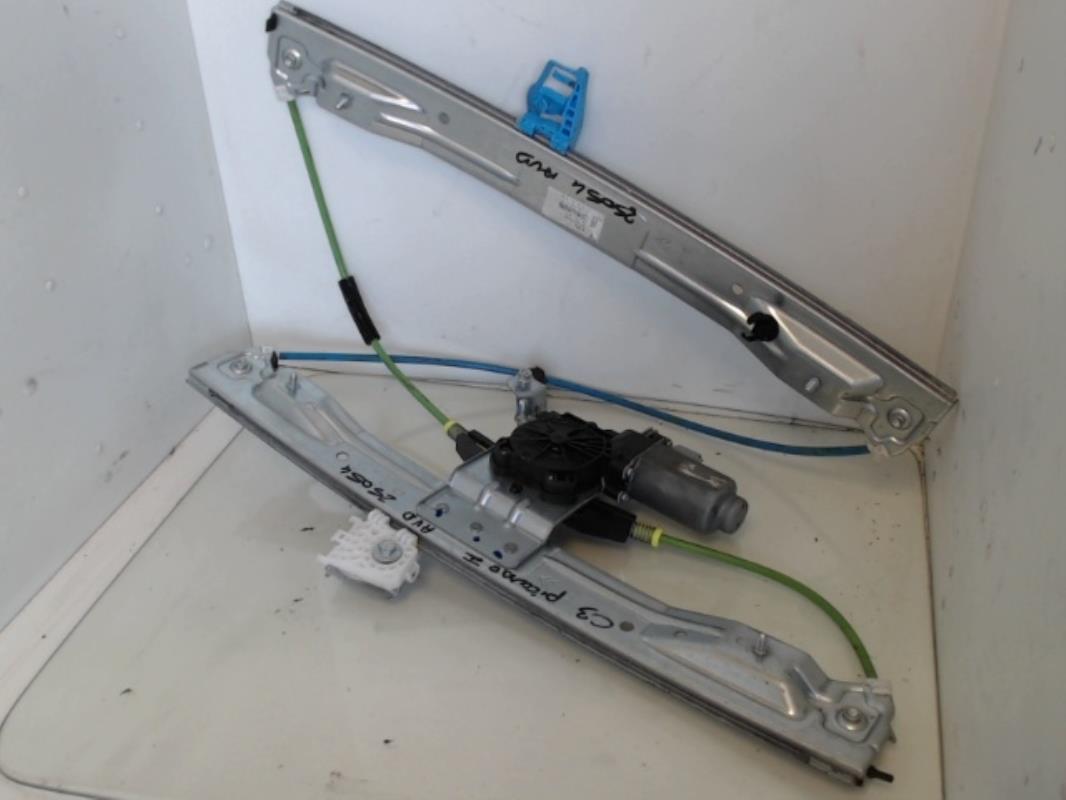 Leve vitre electrique avant droit