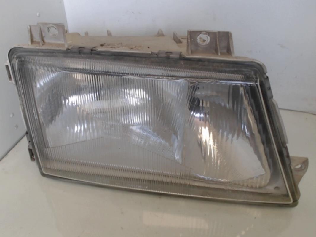 Optique avant principal droit (feux)(phare)