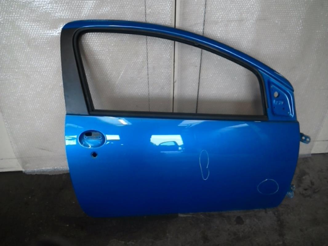 Porte avant droit