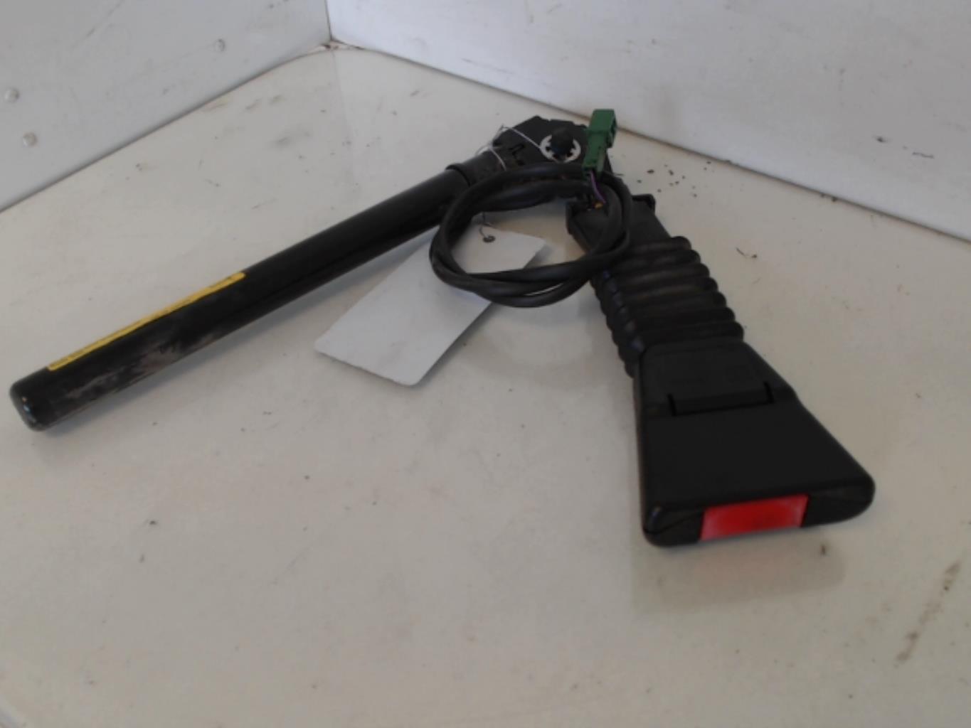 Aggancio cintura sicurezza anteriore destro