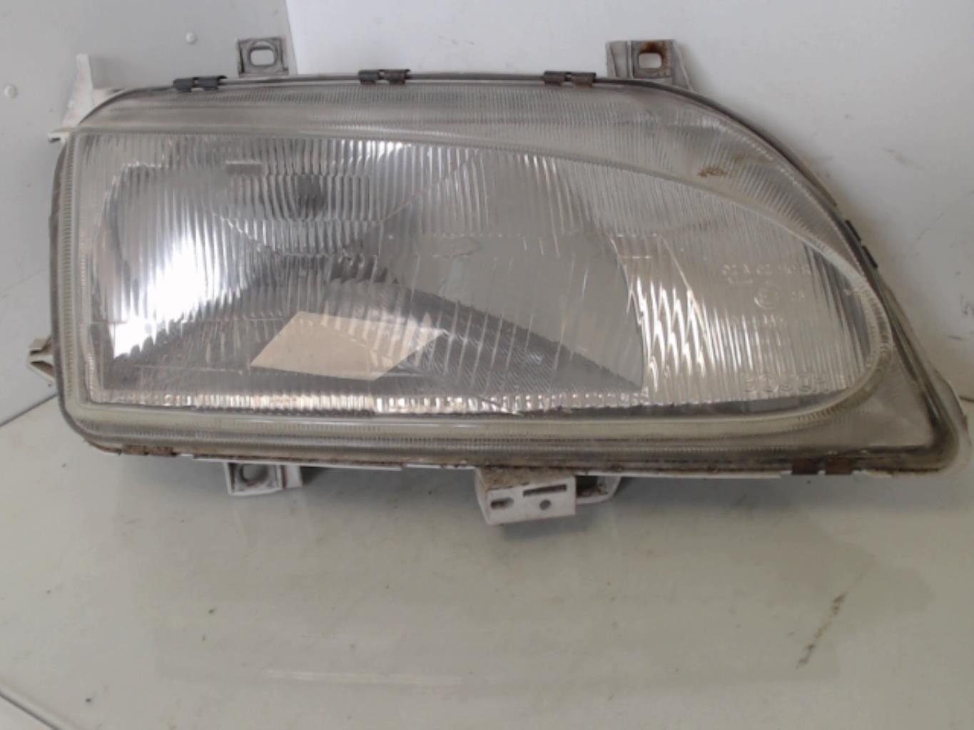 Óptica delantera principal derecha (luces) (faro)