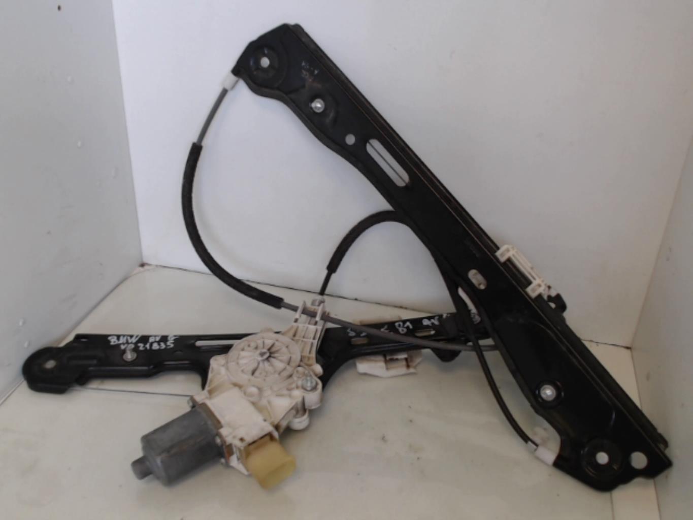 Leve vitre electrique avant gauche