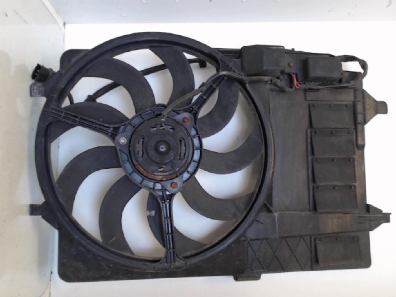 Moto ventilateur radiateur