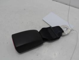 Attache ceinture arriere gauche
