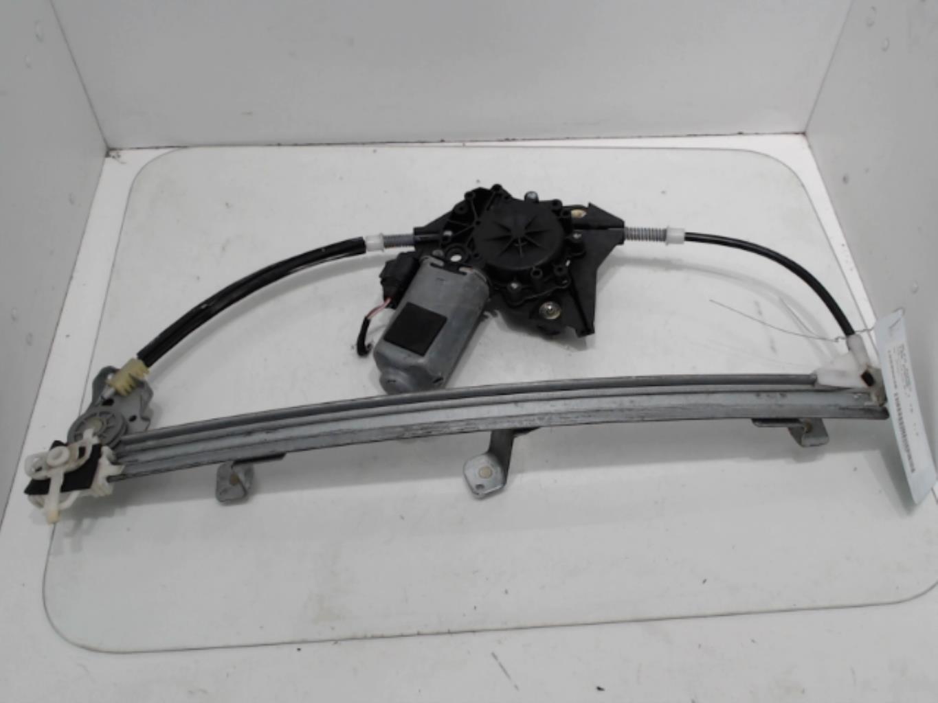 Leve vitre electrique avant droit