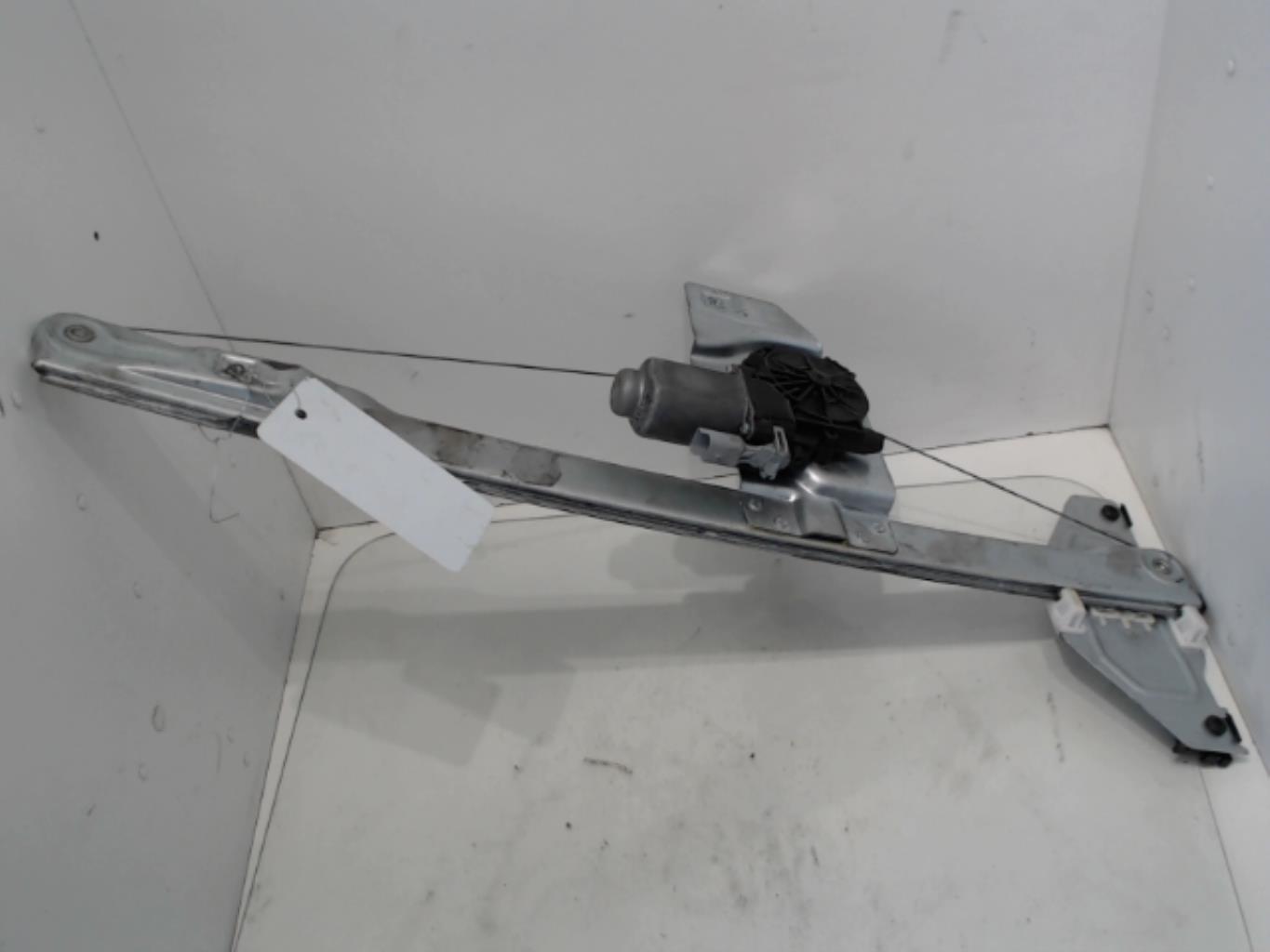 Leve vitre electrique avant droit