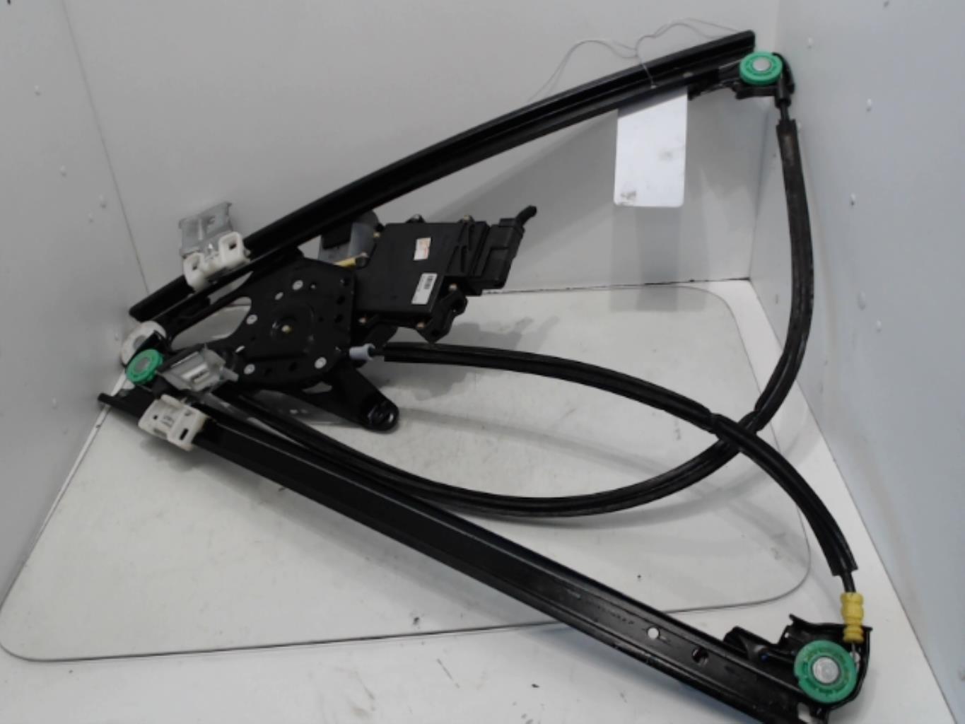 Leve vitre electrique avant droit