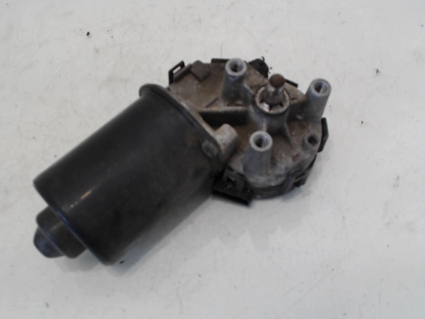 Moteur essuie glace avant