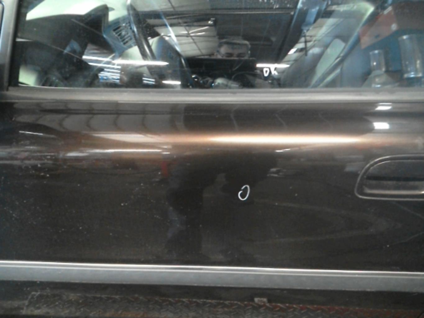 Porte avant gauche