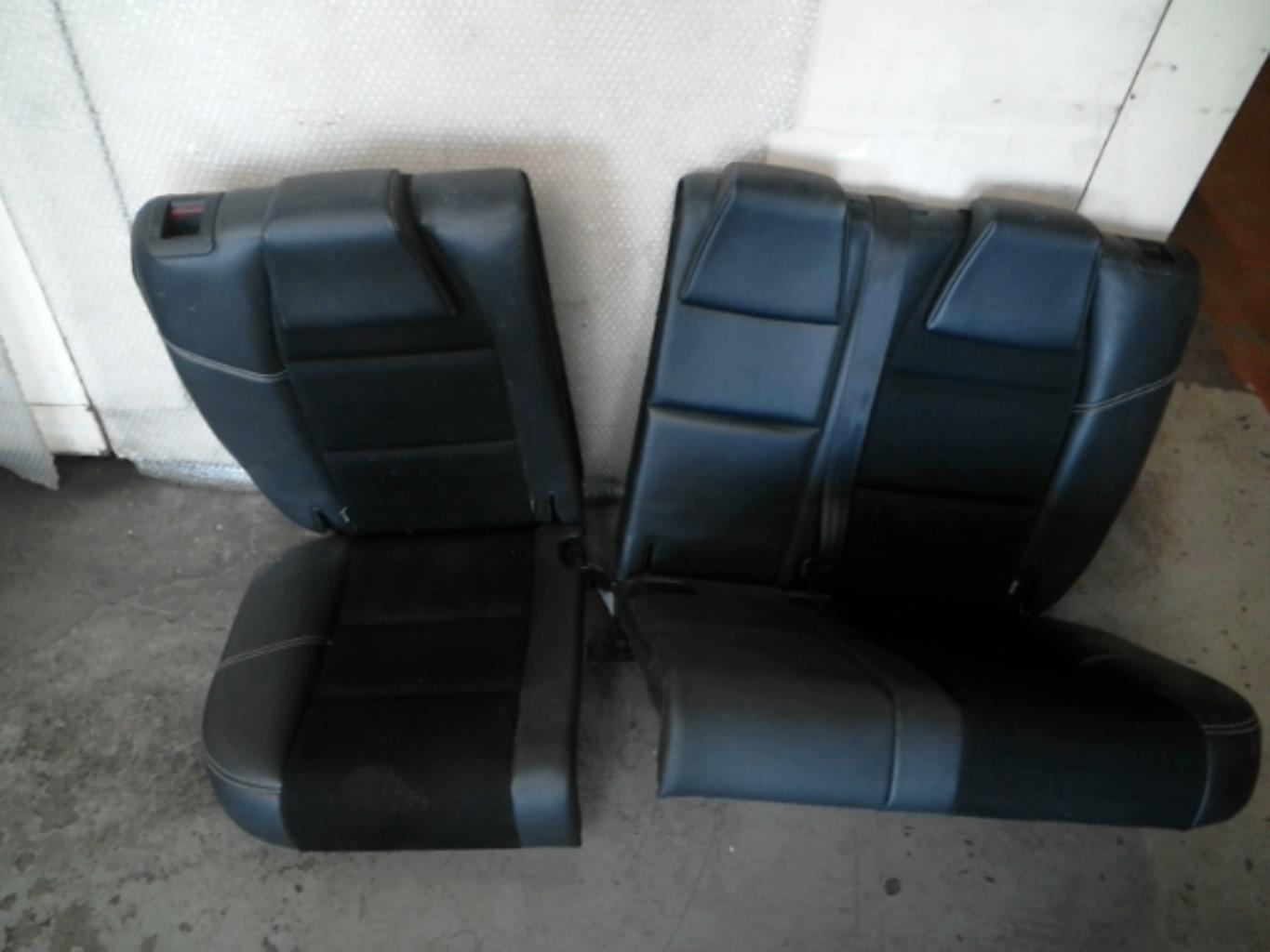 Banquette arriere