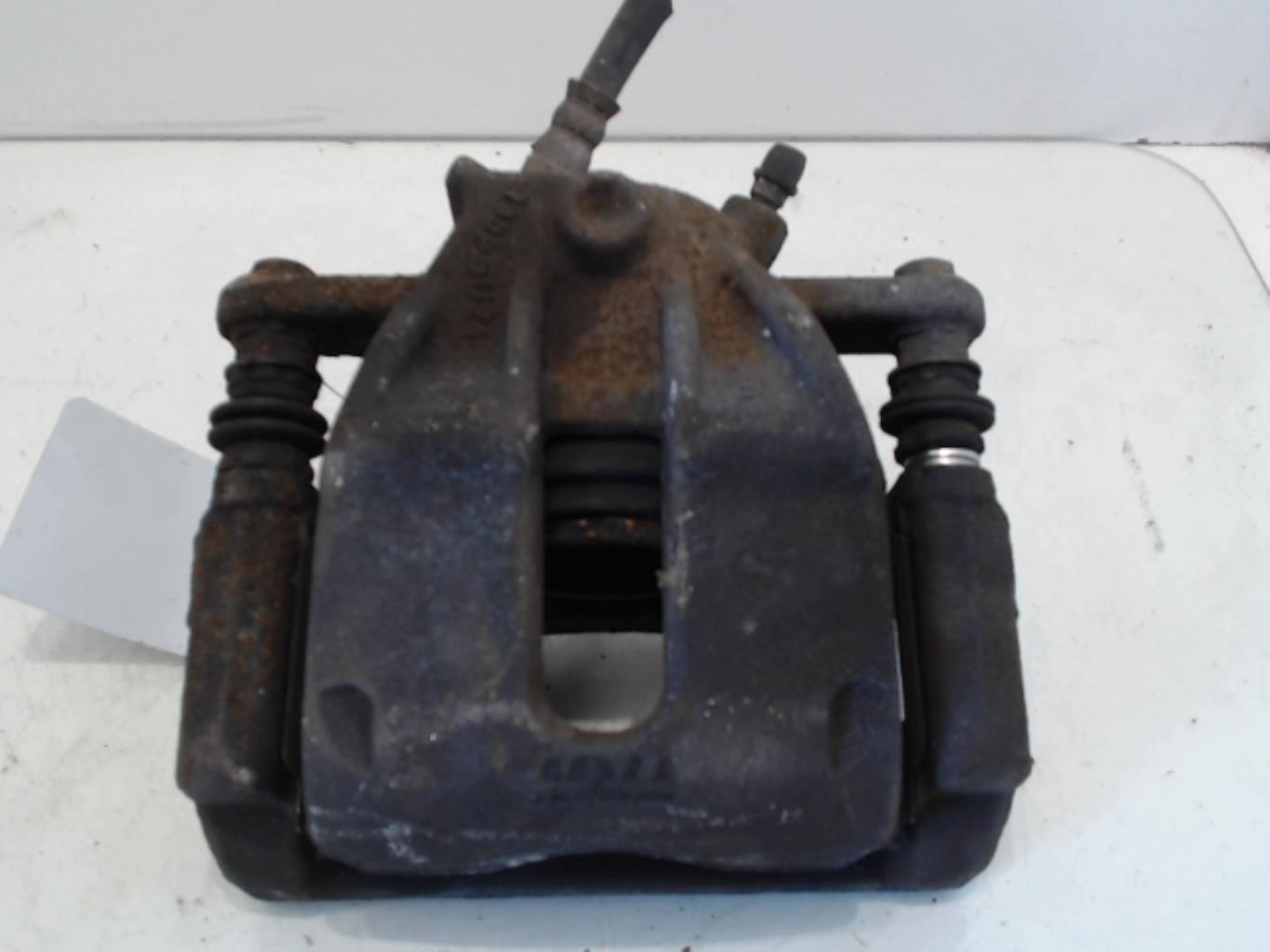 Etrier avant gauche (freinage)
