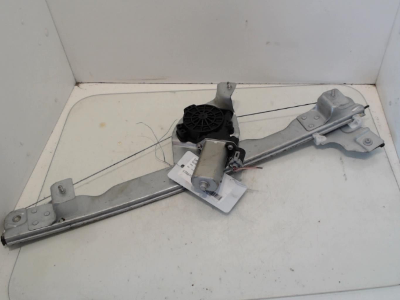 Elevalunas eléctrico delantero izquierdo