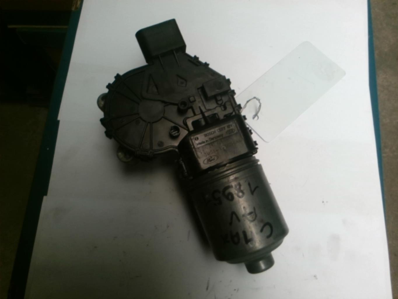 Moteur essuie glace avant