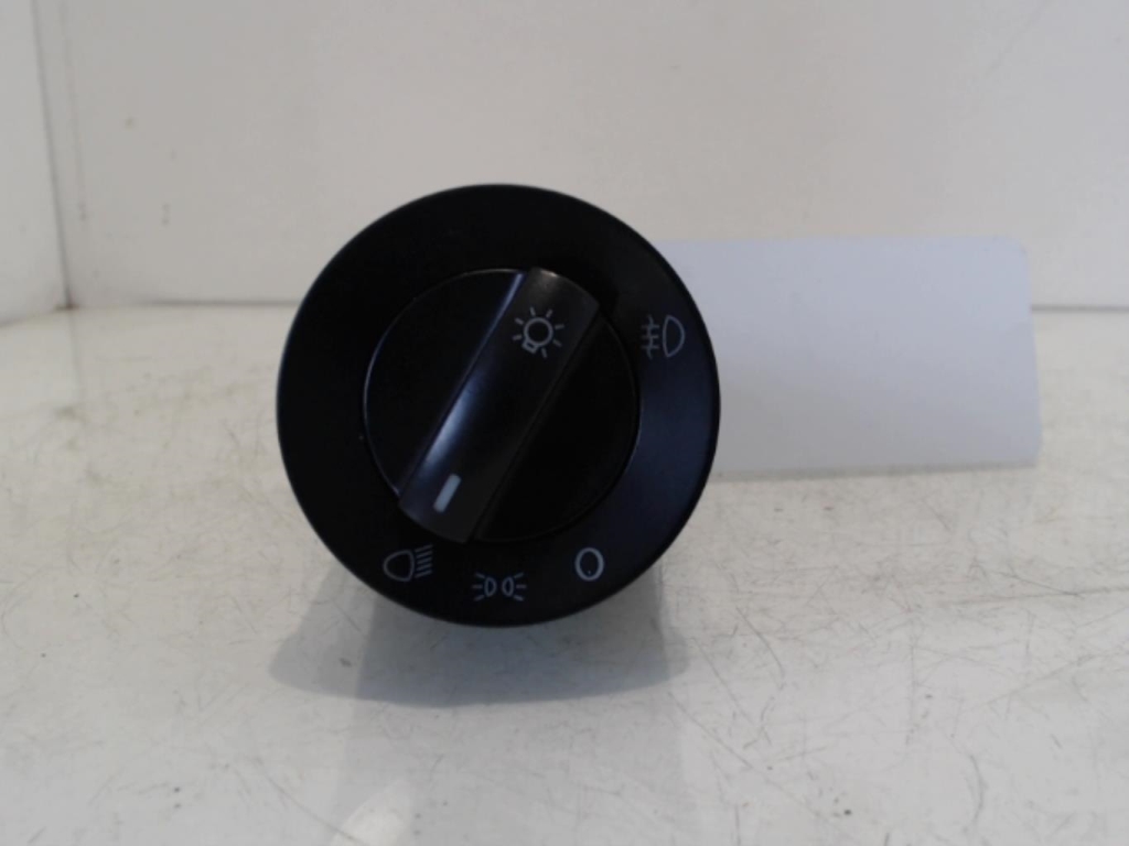Commande de phare