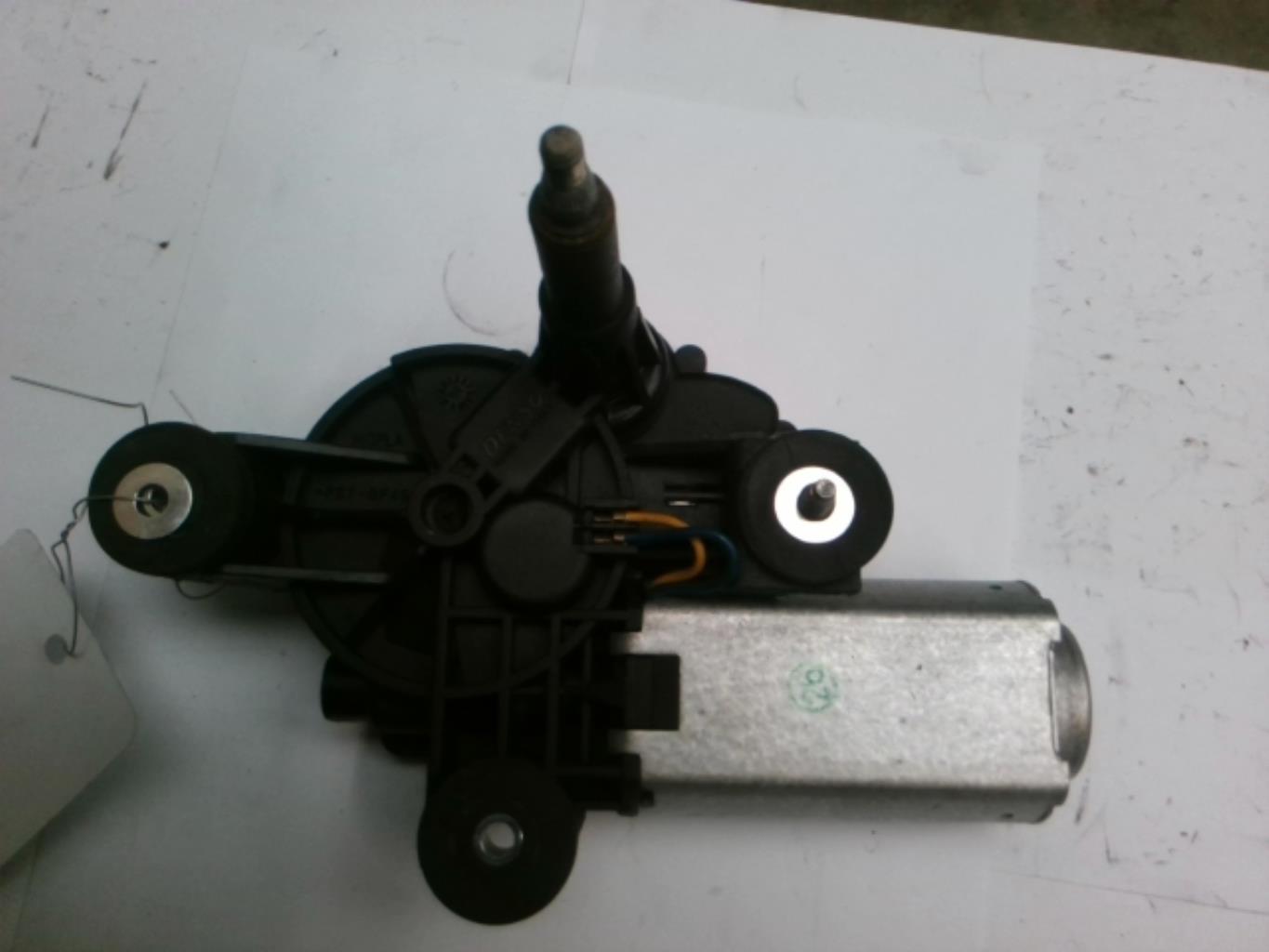Moteur essuie glace arriere