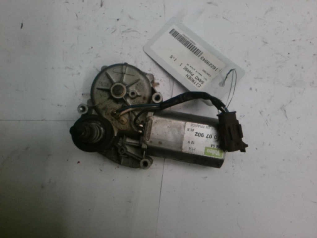 Moteur essuie glace arriere