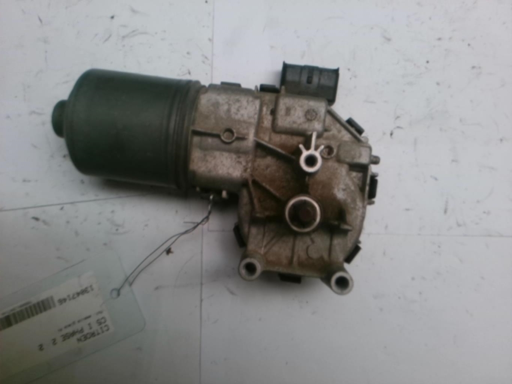 Moteur essuie glace avant