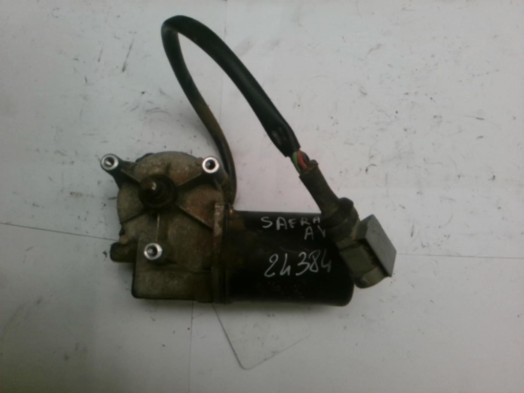 Moteur essuie glace avant