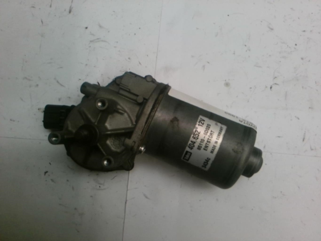 Moteur essuie glace avant